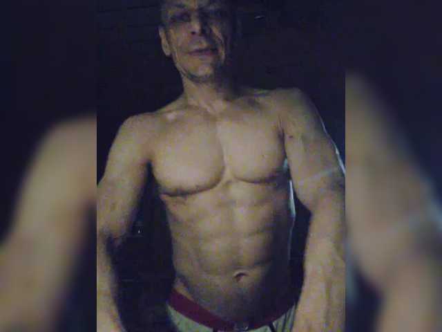 Andr86mskk live cam