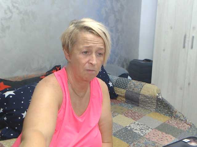 LovePinkLilli live cam on BongaCams