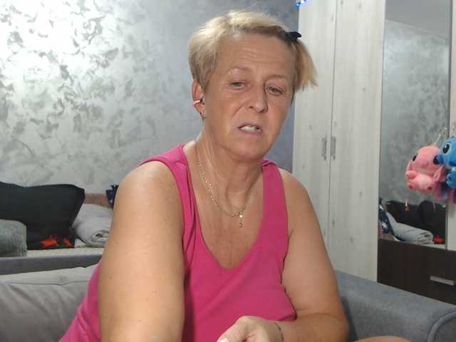 LovePinkLilli live cam on BongaCams