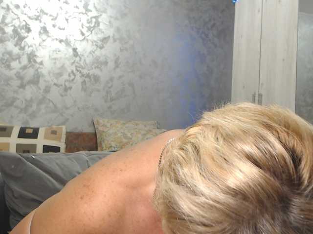 LovePinkLilli live cam on BongaCams