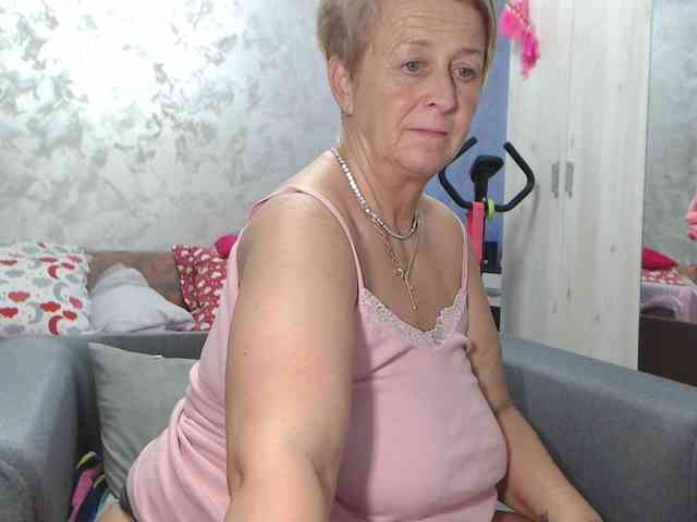 LovePinkLilli
