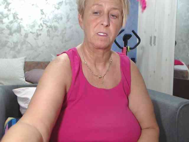 LovePinkLilli