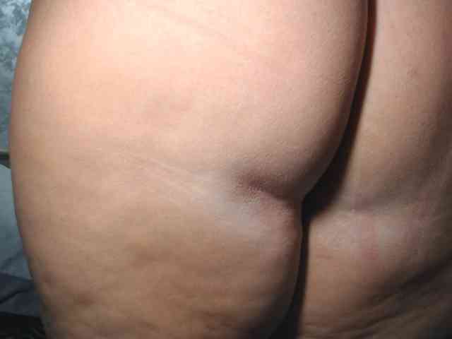 LovePinkLilli webcam