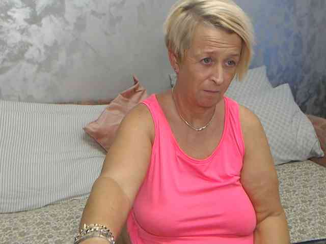 LovePinkLilli