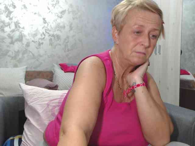LovePinkLilli