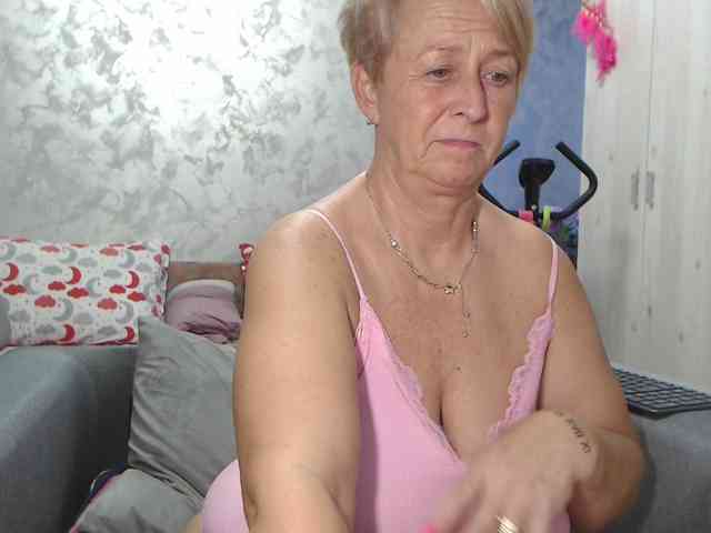 LovePinkLilli