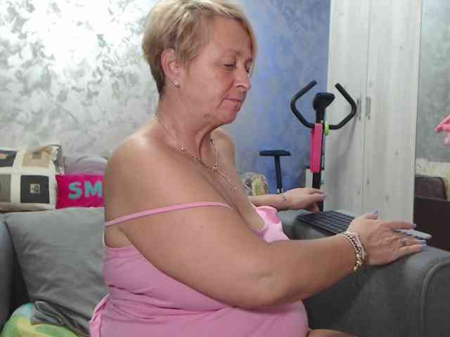 LovePinkLilli