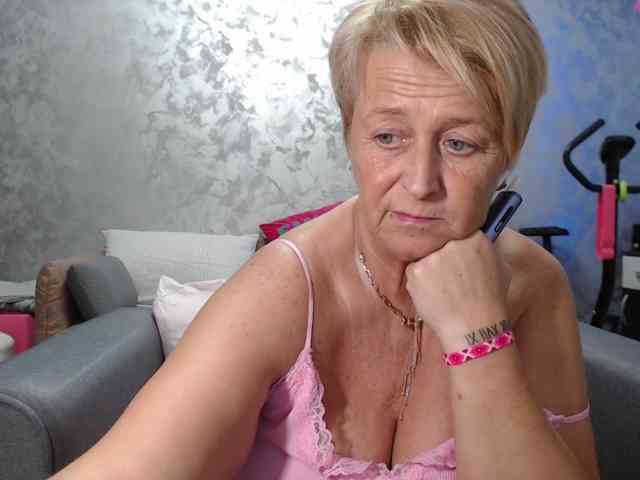 LovePinkLilli