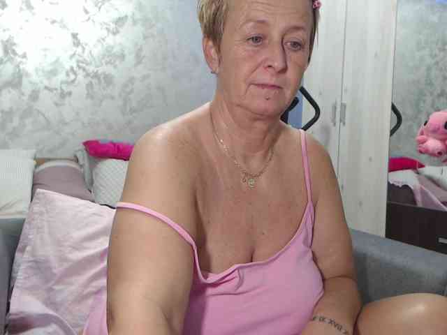 LovePinkLilli