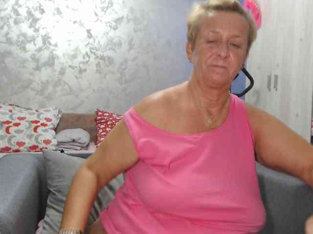 LovePinkLilli