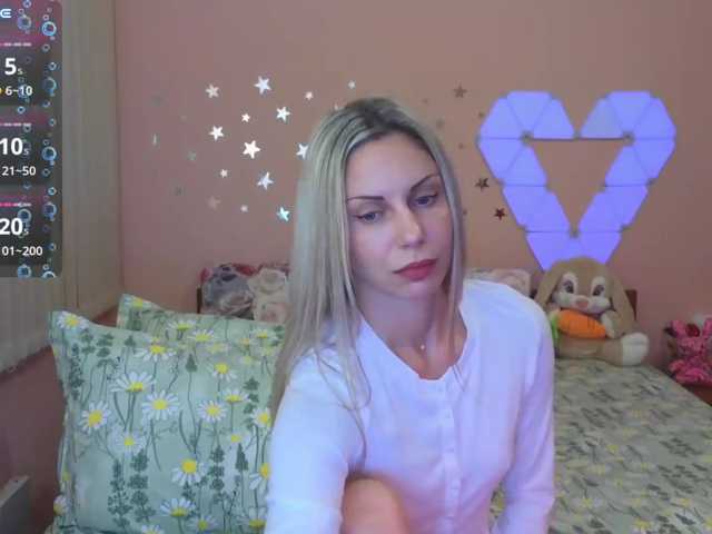 --LiMoNaDiK-- live cam on BongaCams