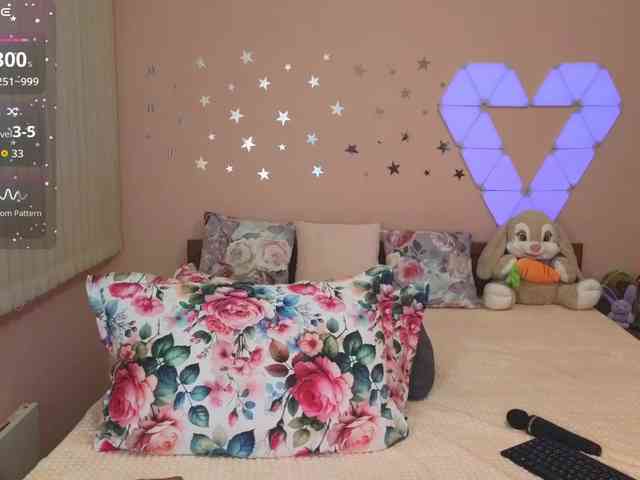 _L_o_v_e_ webcam