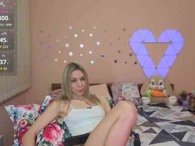 _L_o_v_e_ webcam