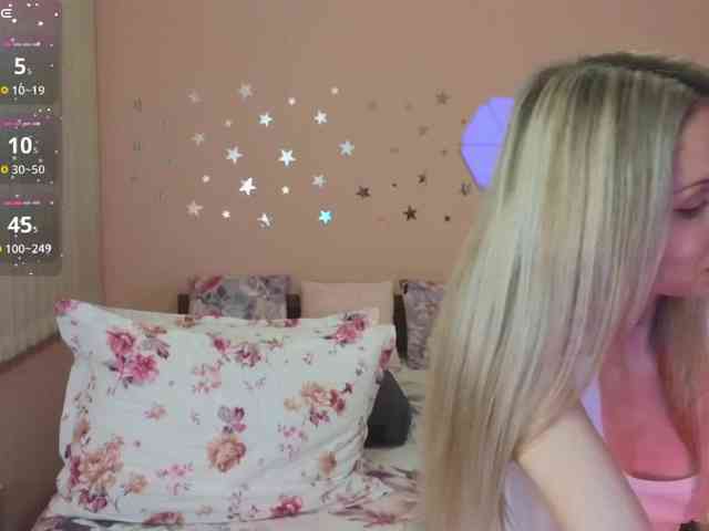 _L_o_v_e_ webcam