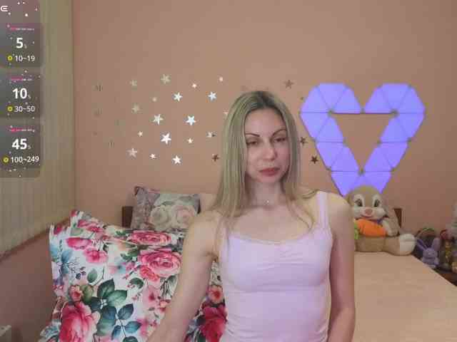 _L_o_v_e_ webcam