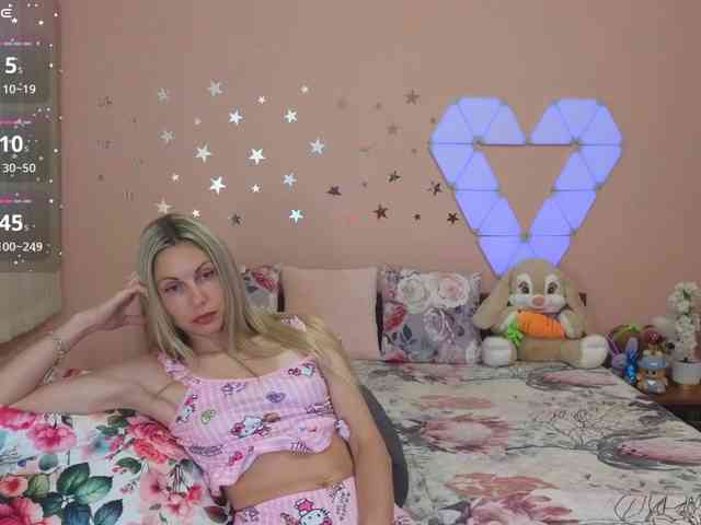 _L_o_v_e_ webcam