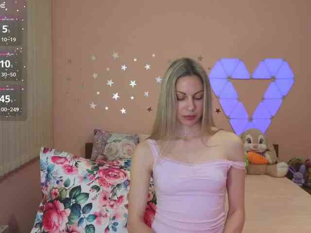 _L_o_v_e_ webcam