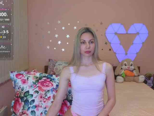 _L_o_v_e_ webcam