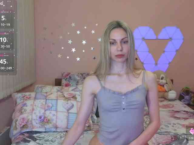 _L_o_v_e_ webcam