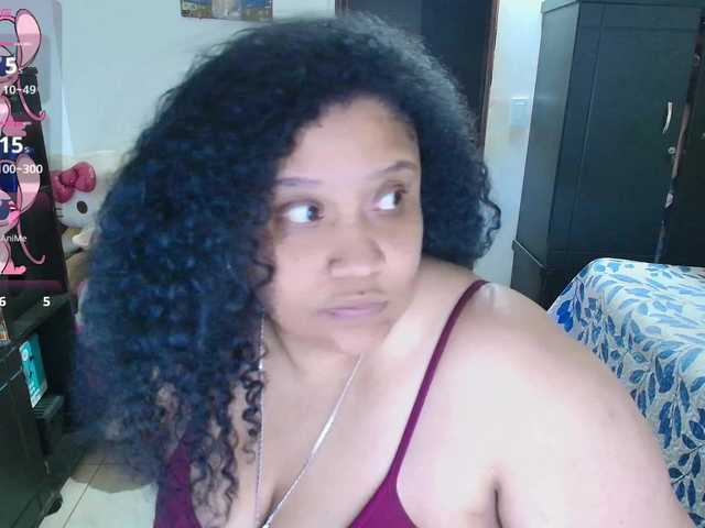 PandoraDreams live cam on BongaCams