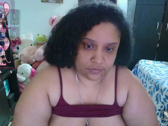 millarobertss live cam preview