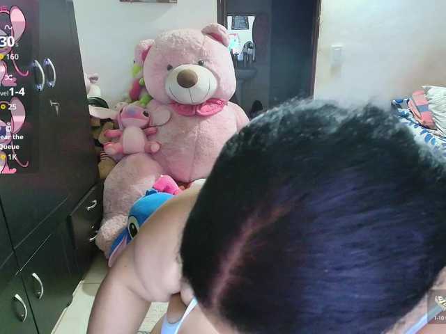 PandoraDreams live cam on BongaCams