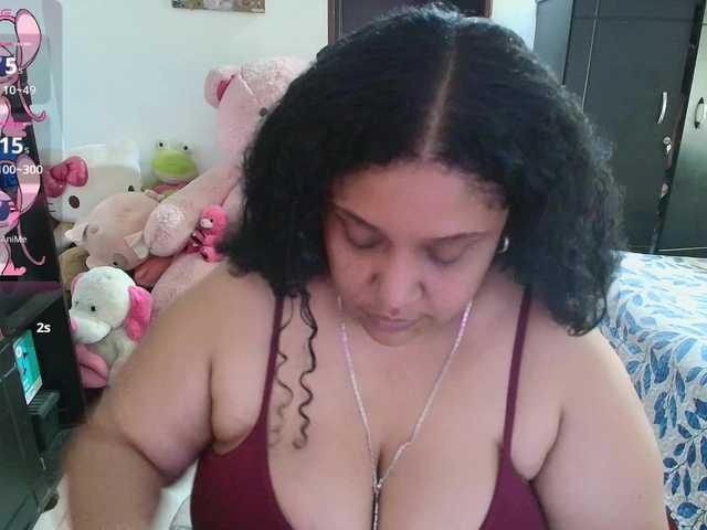 millarobertss live cam preview