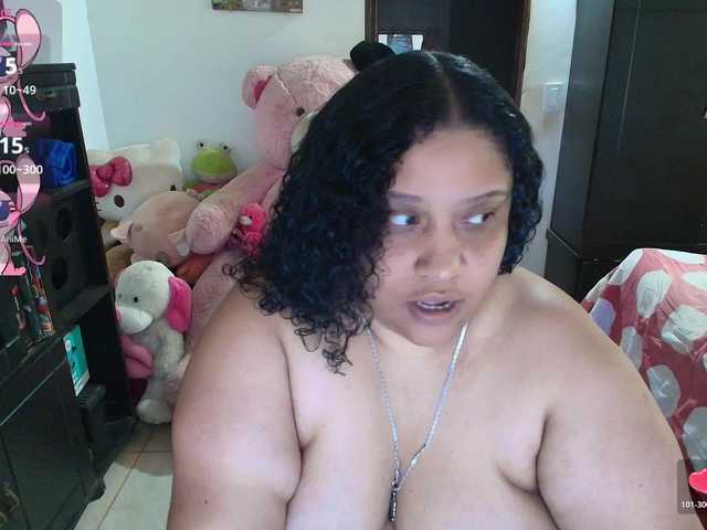 PandoraDreams live cam on BongaCams