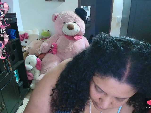 PandoraDreams live cam on BongaCams