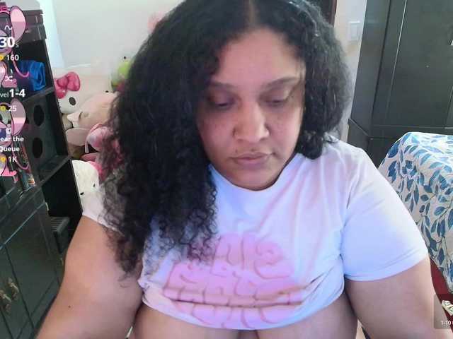 PandoraDreams live cam on BongaCams