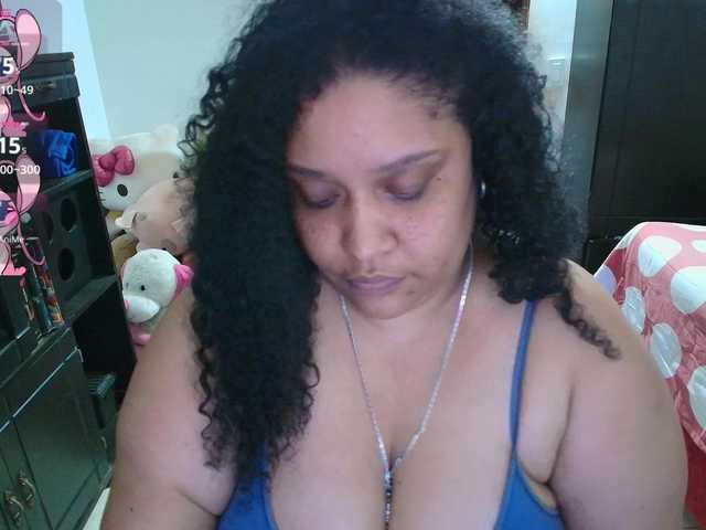 PandoraDreams live cam on BongaCams
