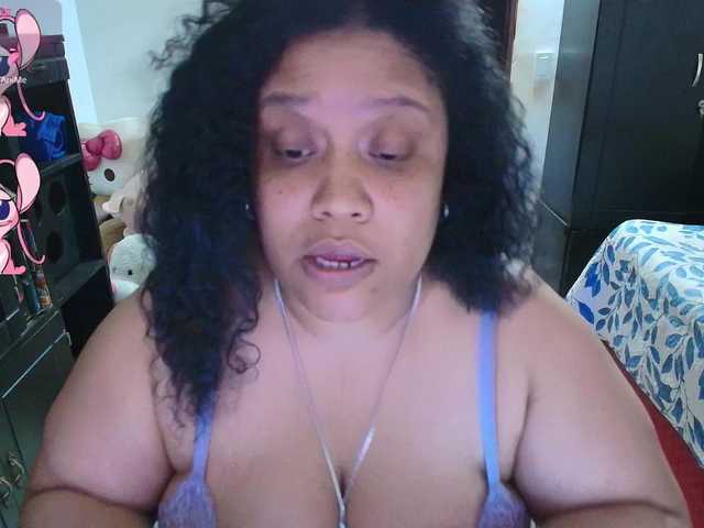 PandoraDreams live cam on BongaCams