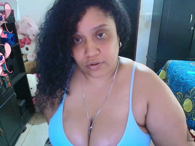 millarobertss live webcam show