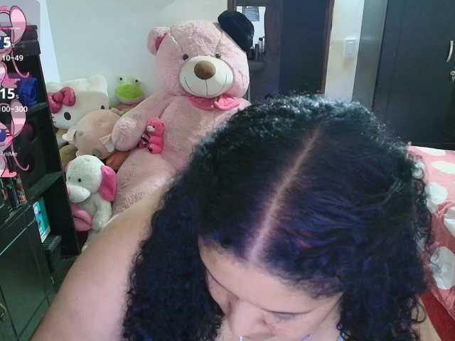 PandoraDreams live cam on BongaCams