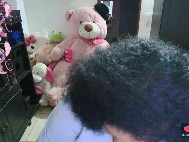 millarobertss webcam