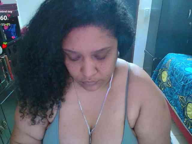 PandoraDreams Live Webcam on BongaCams