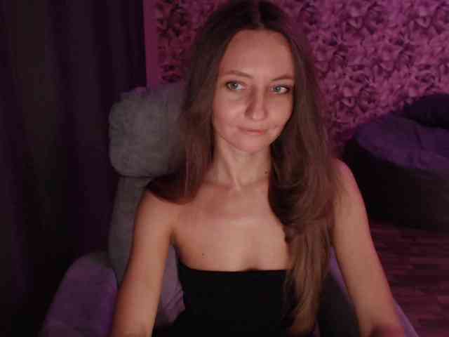 Gamora- Sex Cam Show