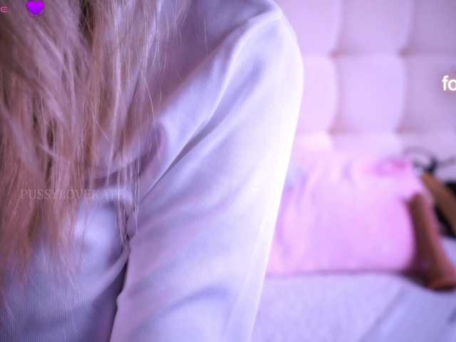 Pussylovekate live cam on BongaCams