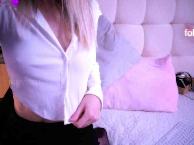 Pussylovekate webcam