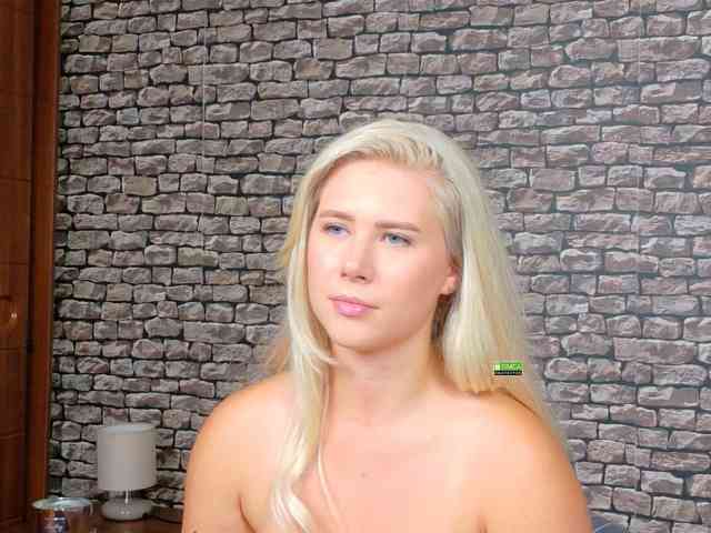 CuteBlondie