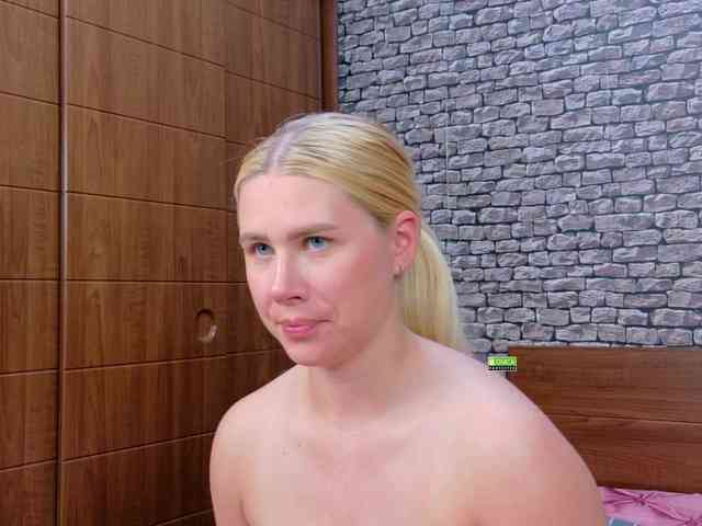 CuteBlondie