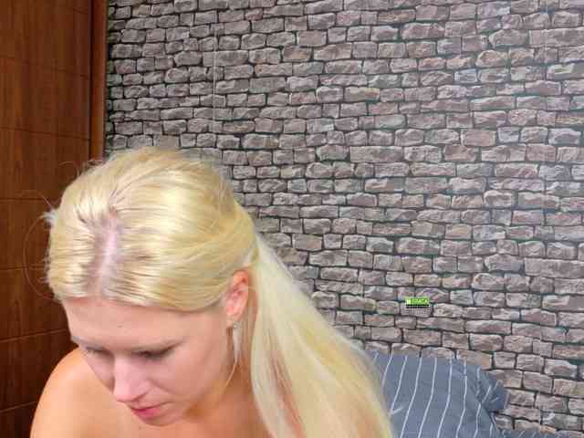 CuteBlondie