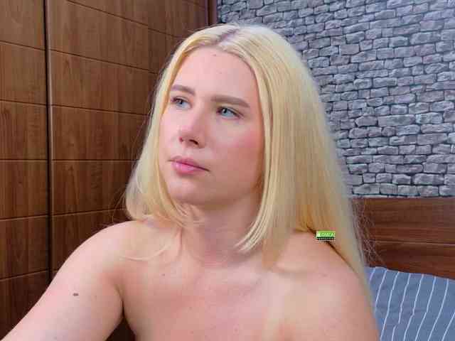 CuteBlondie