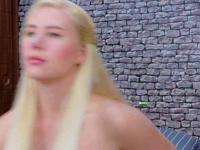 CuteBlondie