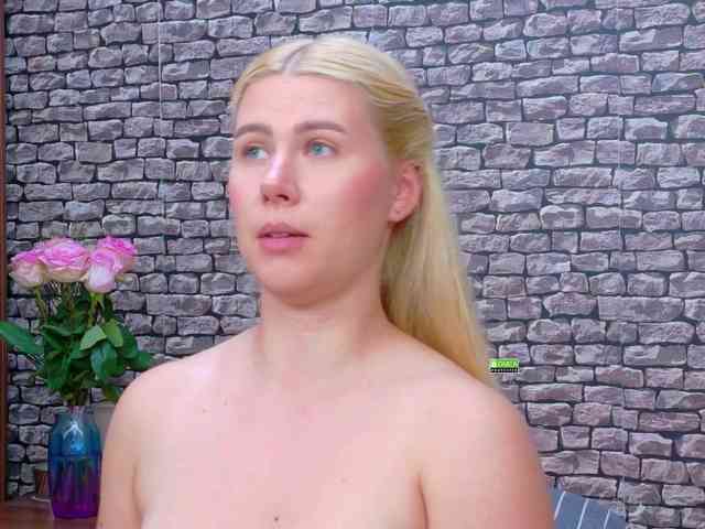 CuteBlondie