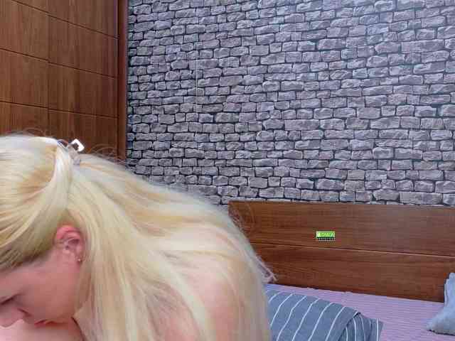 CuteBlondie
