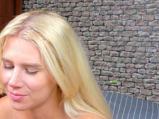 CuteBlondie