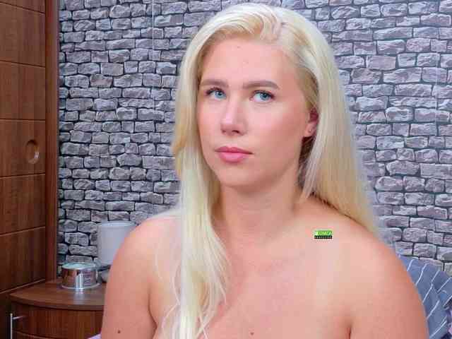 CuteBlondie