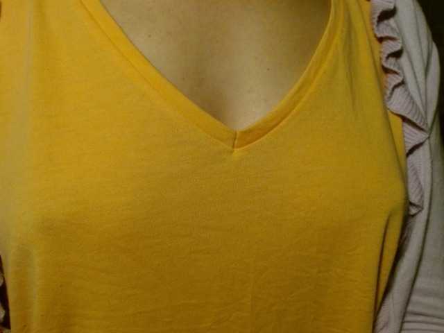 LorraineOSun — live female cam