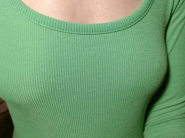 LorraineOSun's BongaCams show and profile